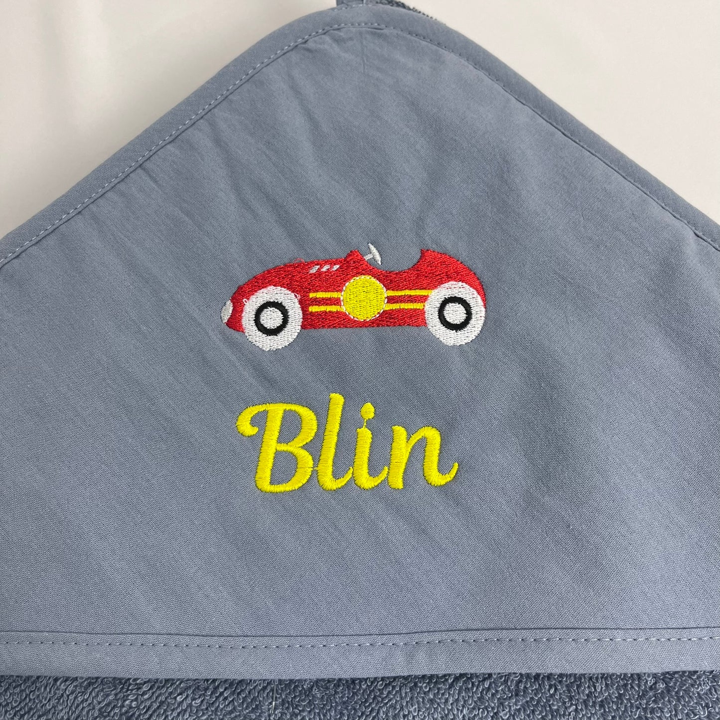 Kapuzenhandtuch AUTO